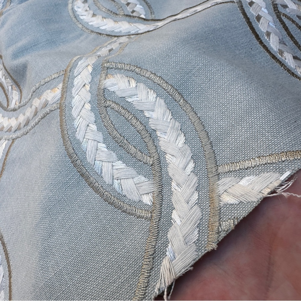 Kovi geometric upholstery fabric - Picture 4 of 8